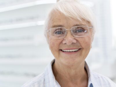 Metal-free dental restorations